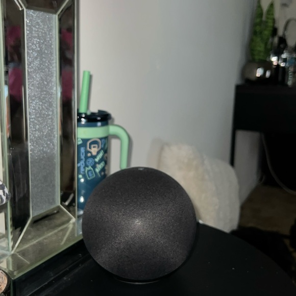 Amazon Alexa Speaker